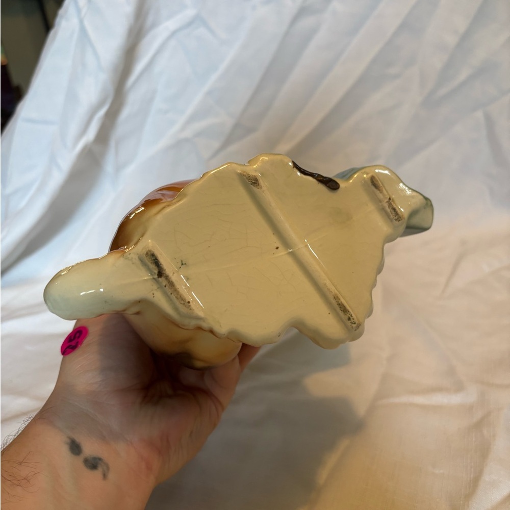 Vintage Ceramic Dog Figurine with Mailbox Planter - Picture 5 of 10